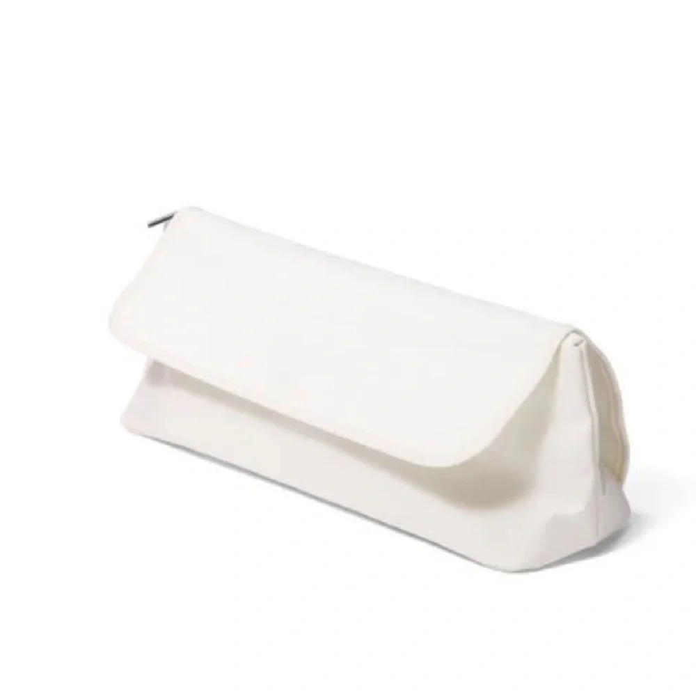 NWT Hair Tool Travel Bag + Heat Resistant Mat - Picture 2 of 12